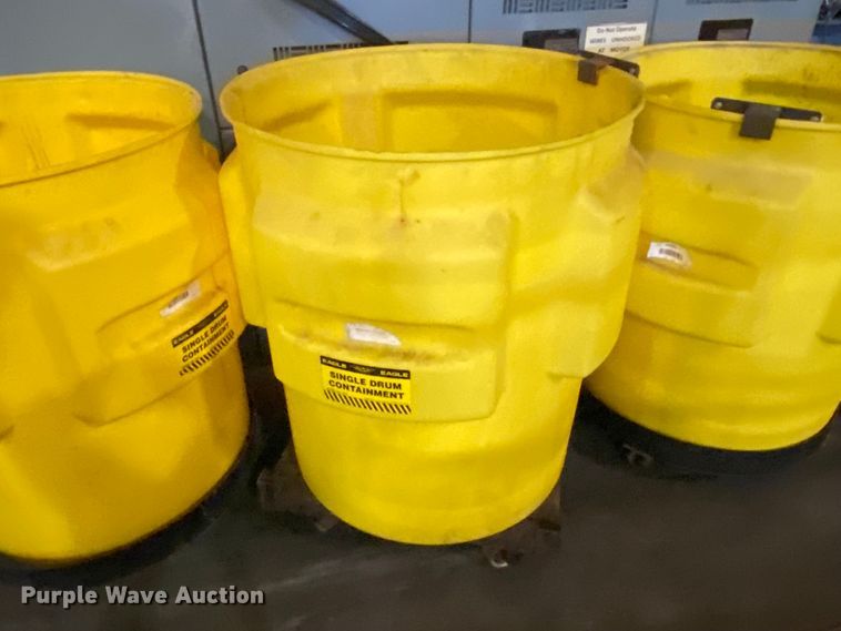 image for item IG9531 (8) containment drums