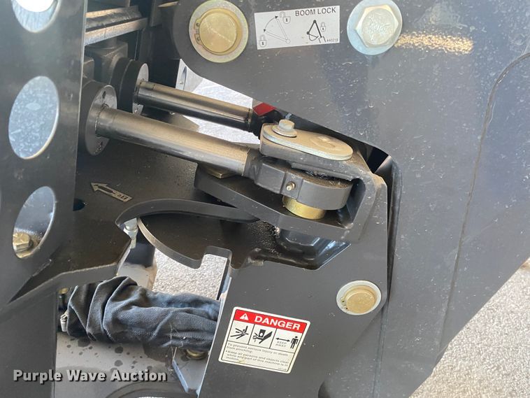 image for item IG9579 Bradco 408  skid steer backhoe