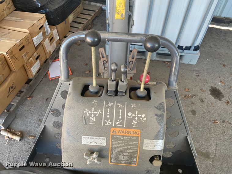 image for item IG9579 Bradco 408  skid steer backhoe