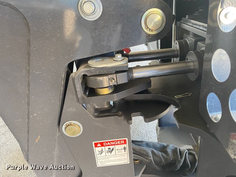 image for item IG9579 Bradco 408  skid steer backhoe