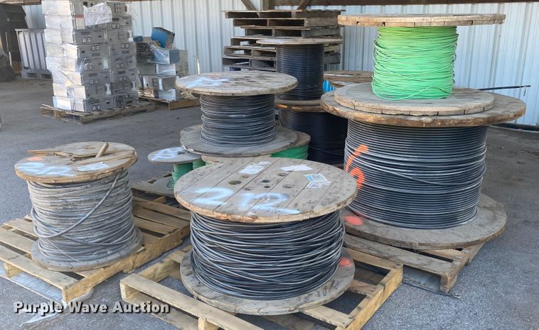 image for item IG9583 Rolls of cable