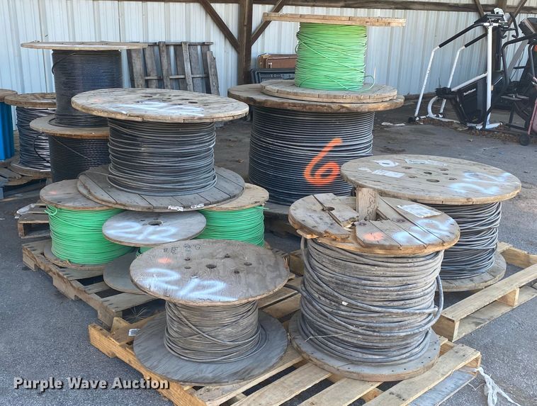 image for item IG9583 Rolls of cable