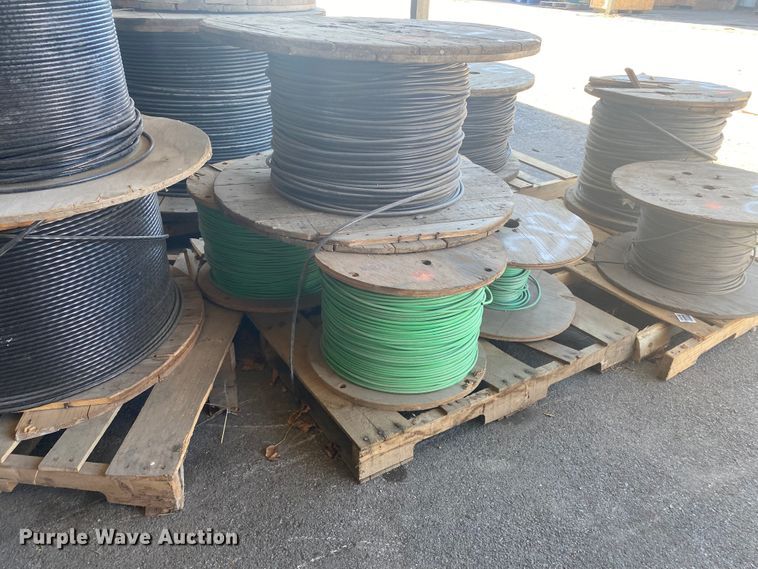 image for item IG9583 Rolls of cable