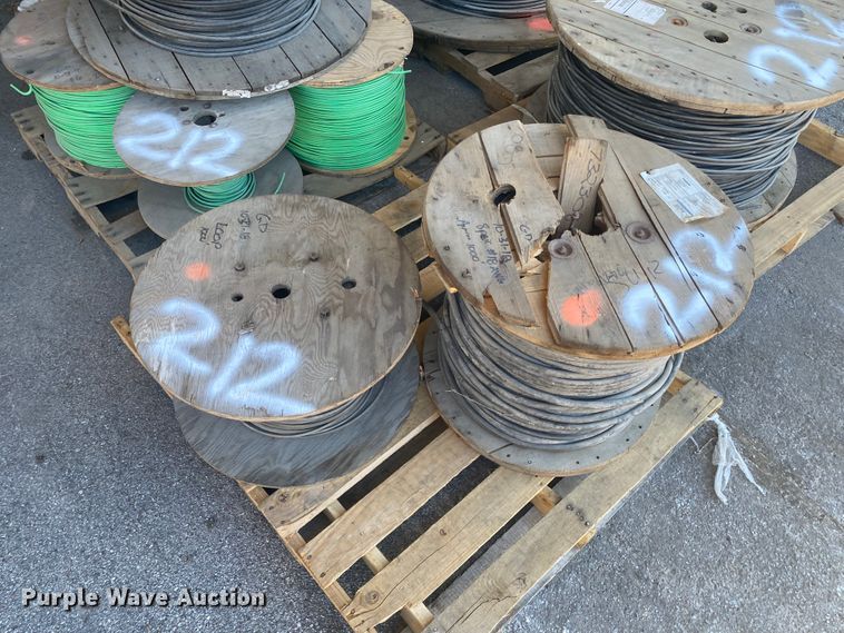 image for item IG9583 Rolls of cable