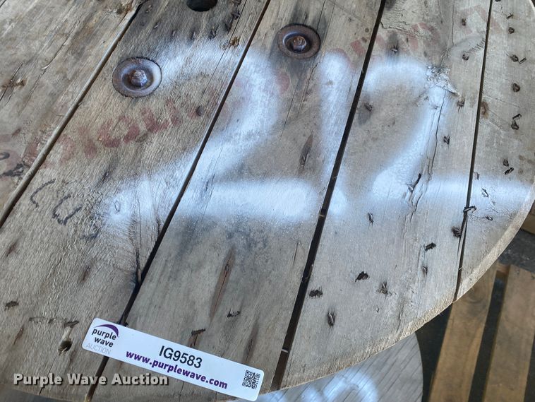 image for item IG9583 Rolls of cable