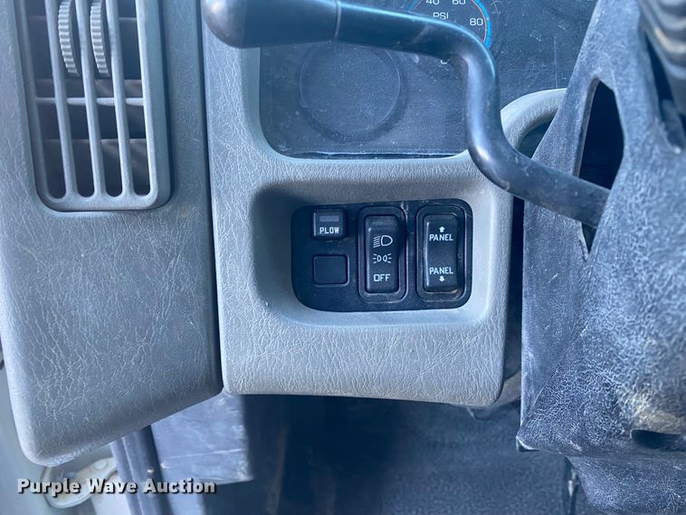 image for item IG9586 2009 International WorkStar 7400  dump truck