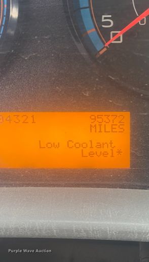 image for item IG9586 2009 International WorkStar 7400  dump truck