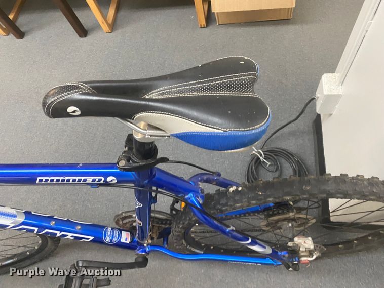 image for item IG9592 Giant Rainier mountain bicycle