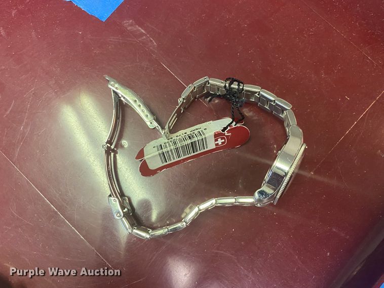 image for item IG9601 (3) watches