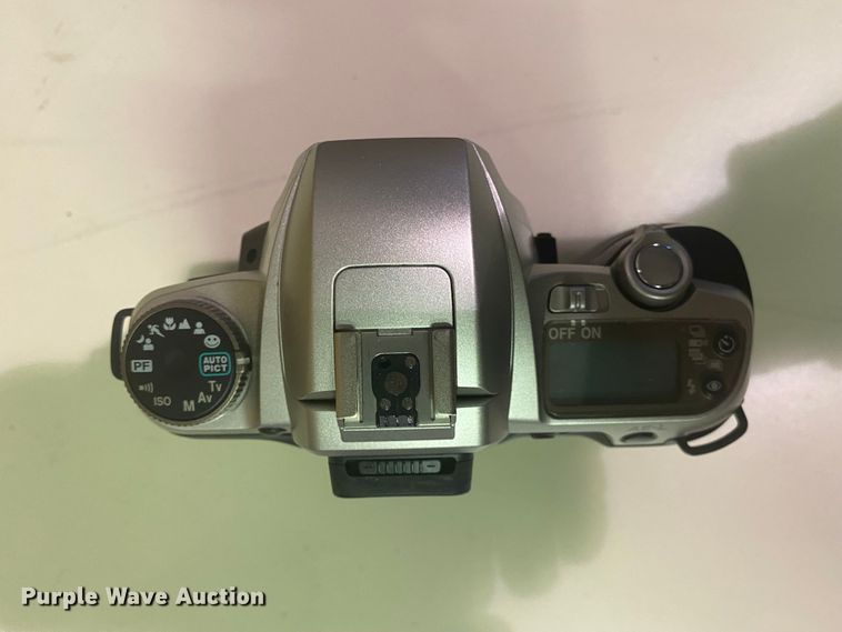 image for item IG9605 (3) cameras