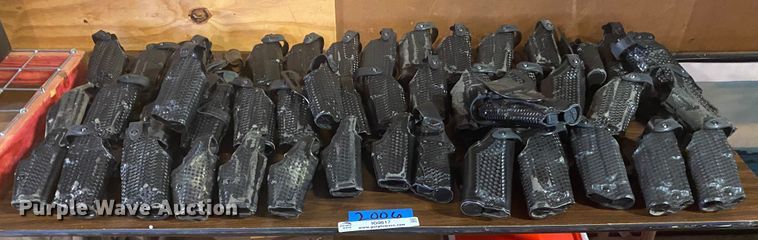 image for item IG9617 Safariland holsters