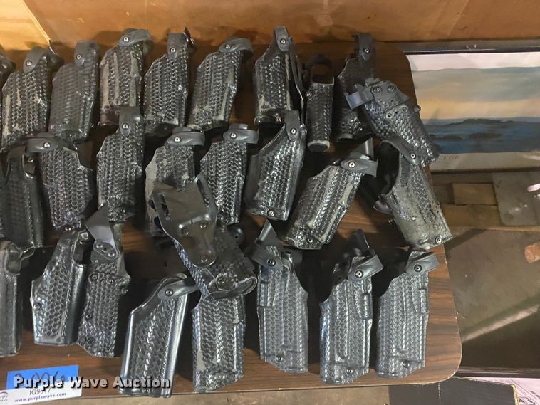 image for item IG9617 Safariland holsters