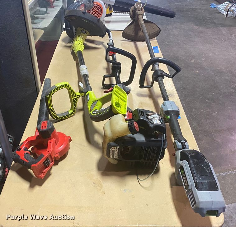 image for item IG9623 Lawn and garden equipment