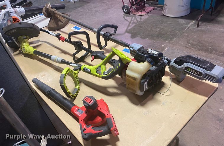 image for item IG9623 Lawn and garden equipment