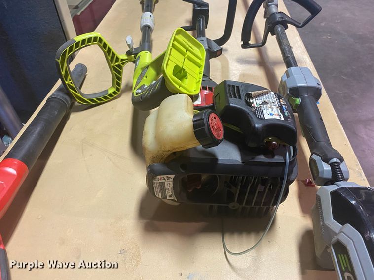 image for item IG9623 Lawn and garden equipment