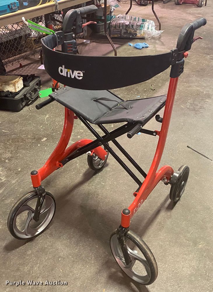 Drive GV974RDT/F22 Rollator walker in Tulsa, OK Item IG9626 sold