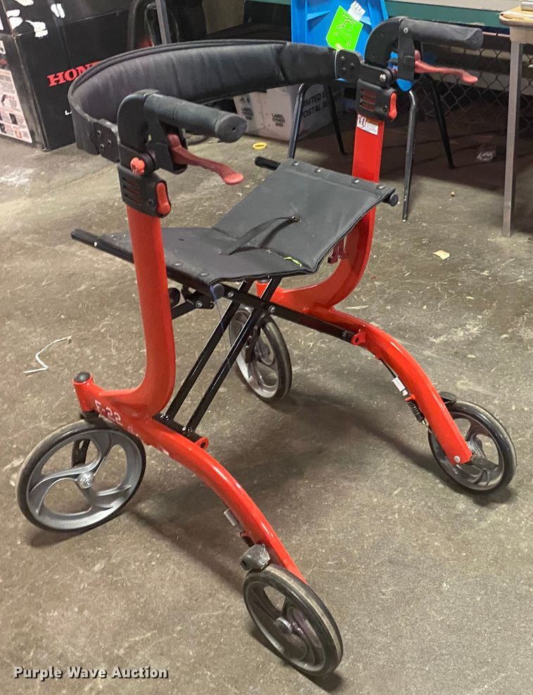Drive GV974RDT/F22 Rollator walker in Tulsa, OK Item IG9626 sold