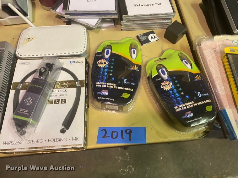 image for item IG9631 Office supplies and equipment