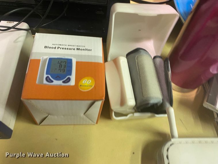 image for item IG9631 Office supplies and equipment