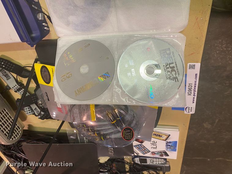 image for item IG9631 Office supplies and equipment