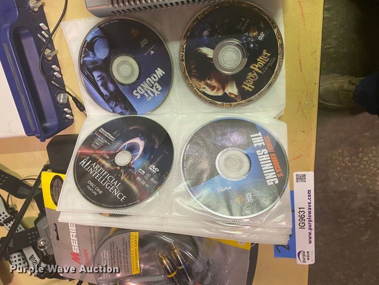 image for item IG9631 Office supplies and equipment