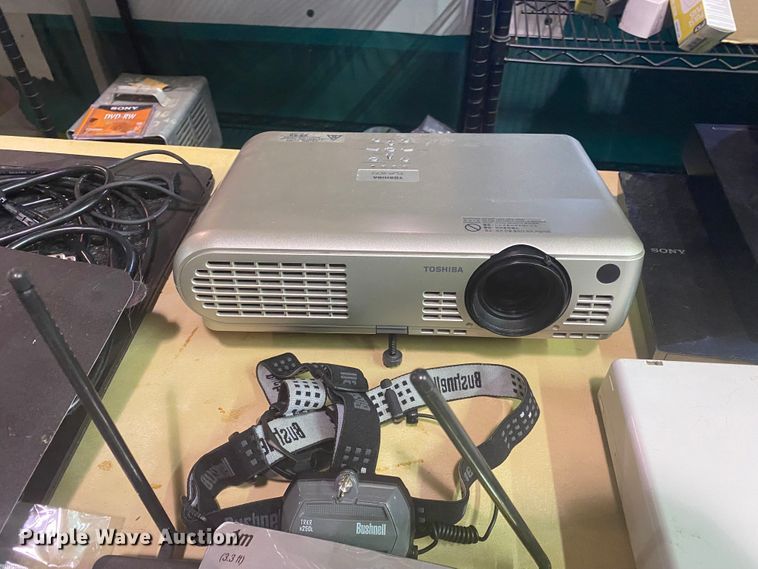 image for item IG9631 Office supplies and equipment