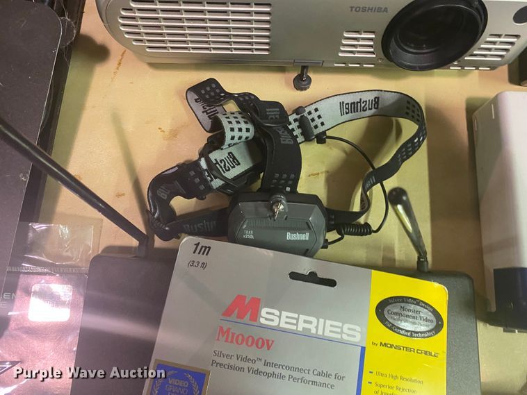 image for item IG9631 Office supplies and equipment