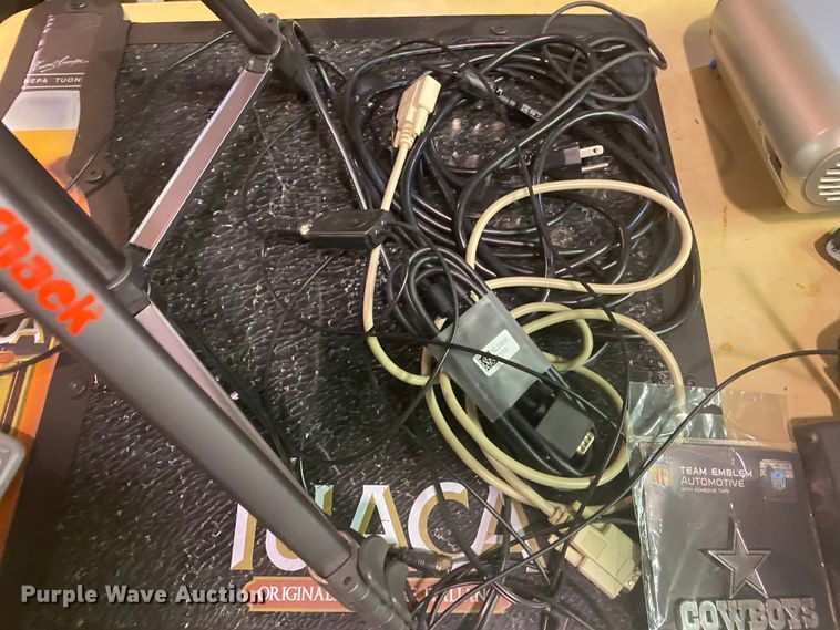 image for item IG9631 Office supplies and equipment