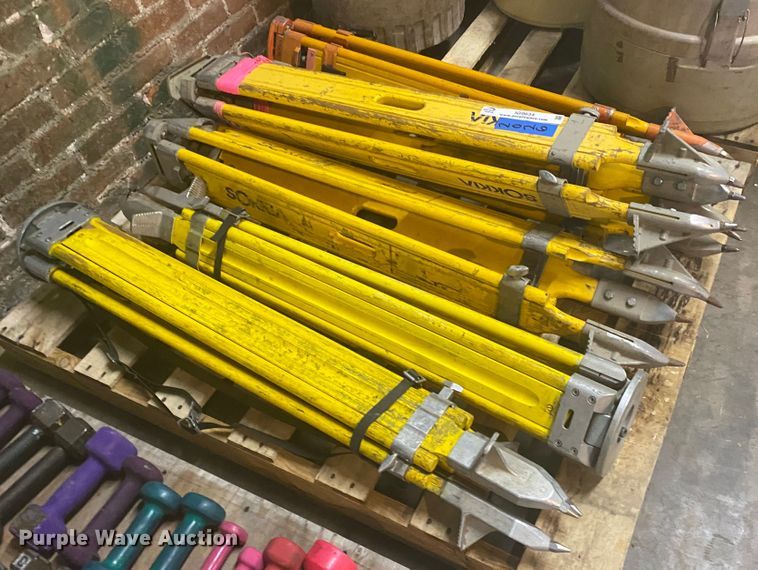 image for item IG9634 Sokkia tripods