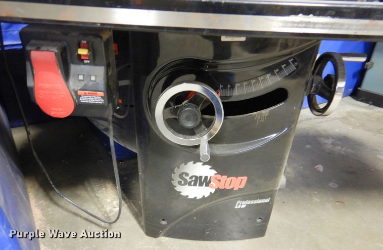 image for item IH9128 Saw Stop PCS3120  10" table saw