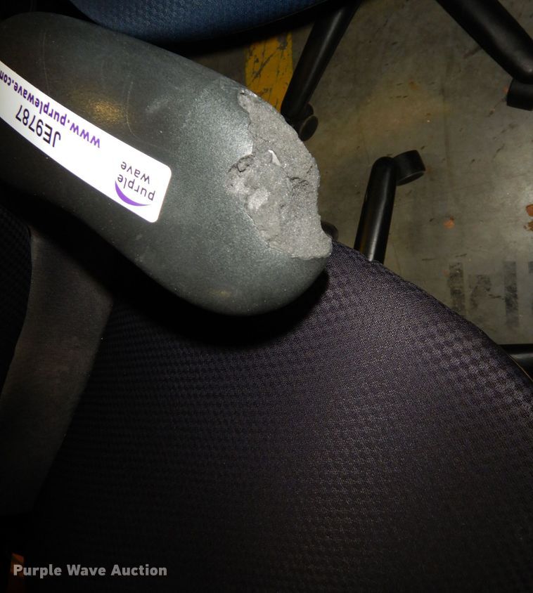 image for item JE9787 (9) chairs