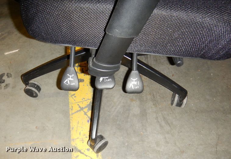 image for item JE9787 (9) chairs