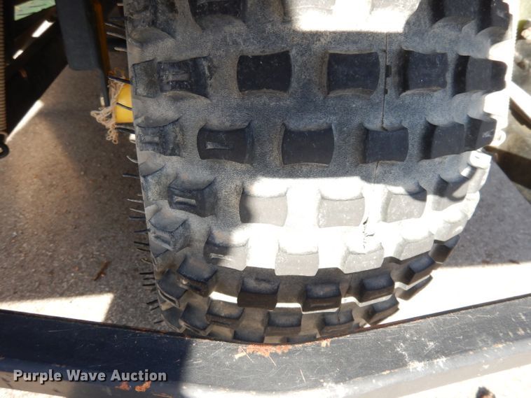 image for item JE9800 John Deere 1200A  bunker rake