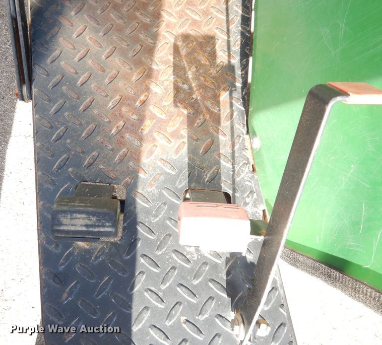 image for item JE9800 John Deere 1200A  bunker rake