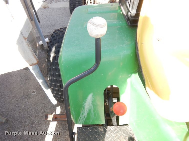image for item JE9800 John Deere 1200A  bunker rake