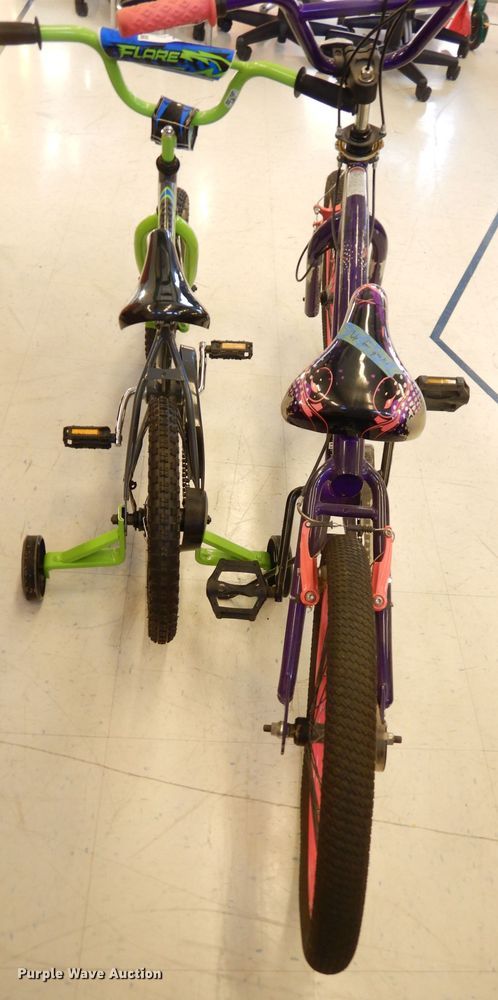 image for item JE9814 (2) bicycles