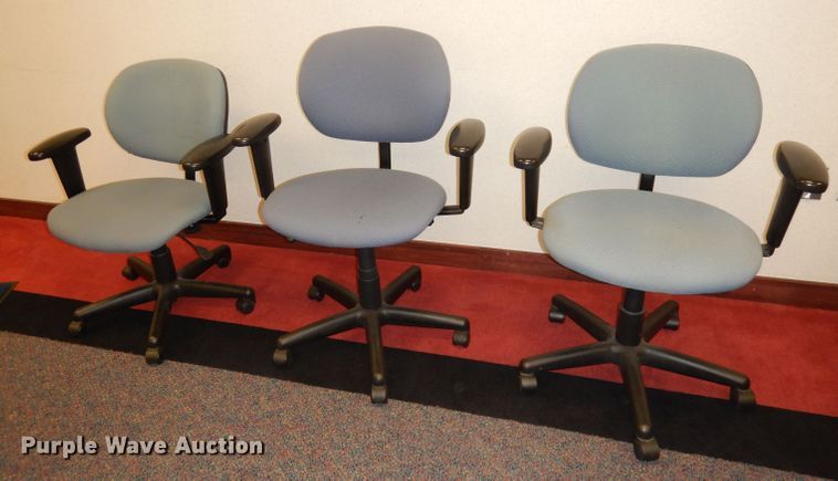 image for item JE9817 (20) office chairs
