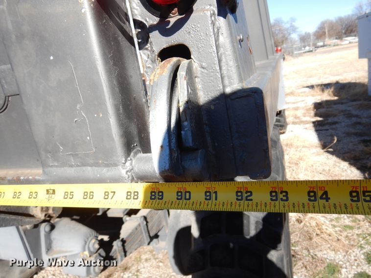 image for item JJ9704 1981 Oshkosh  dump truck