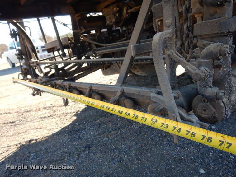 image for item JJ9705 1980 GMC 7000  oil distributor truck