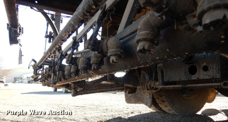 image for item JJ9705 1980 GMC 7000  oil distributor truck