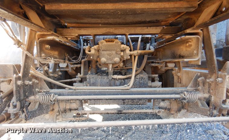 image for item JJ9705 1980 GMC 7000  oil distributor truck