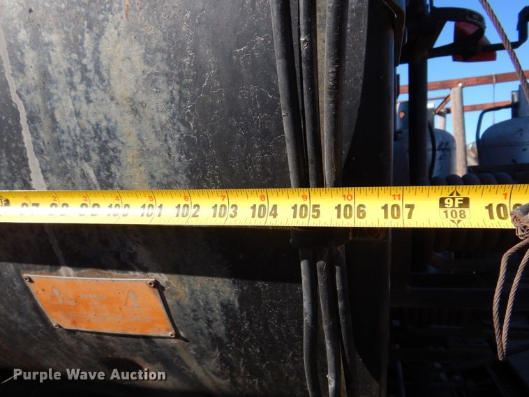 image for item JJ9705 1980 GMC 7000  oil distributor truck