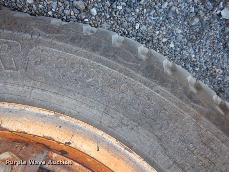 image for item JJ9705 1980 GMC 7000  oil distributor truck