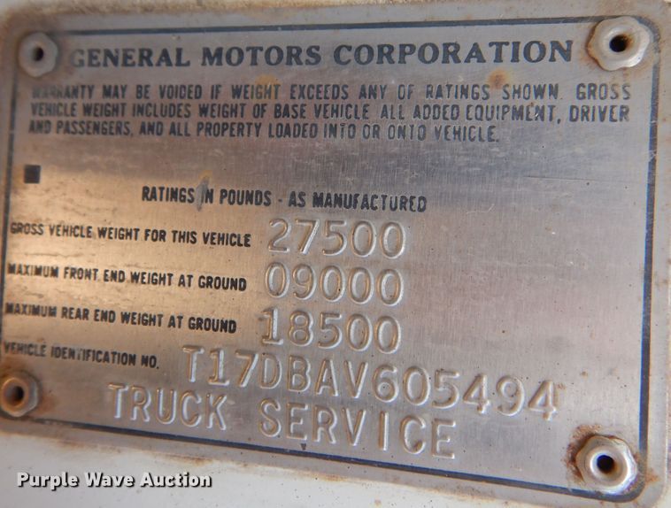 image for item JJ9705 1980 GMC 7000  oil distributor truck