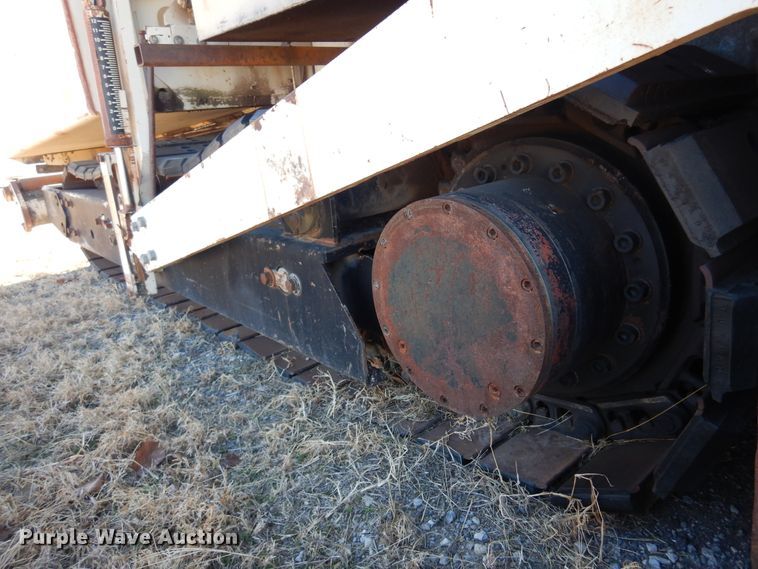 image for item JJ9710 1989 Cedarapids CR-461  paver