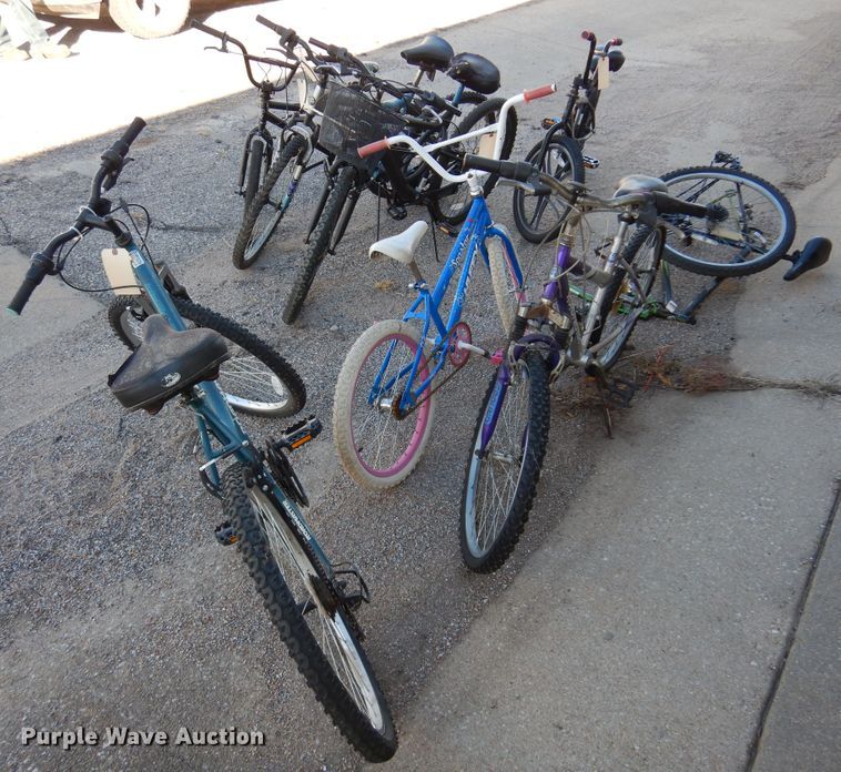 image for item JJ9714 (8) bicycles