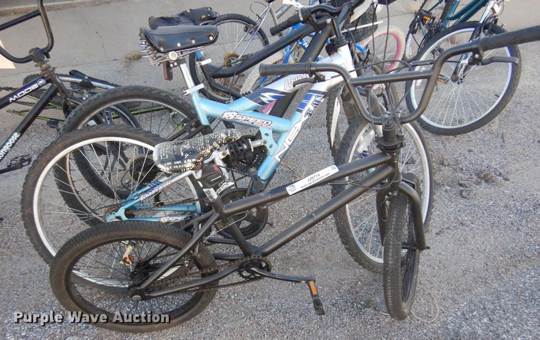 image for item JJ9714 (8) bicycles