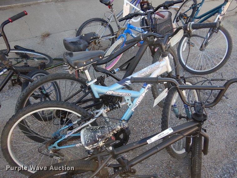 image for item JJ9714 (8) bicycles