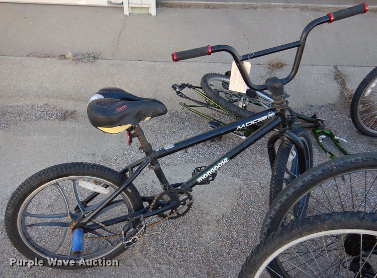 image for item JJ9714 (8) bicycles