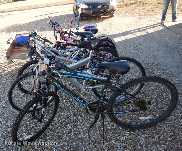 image for item JJ9717 (6) bicycles
